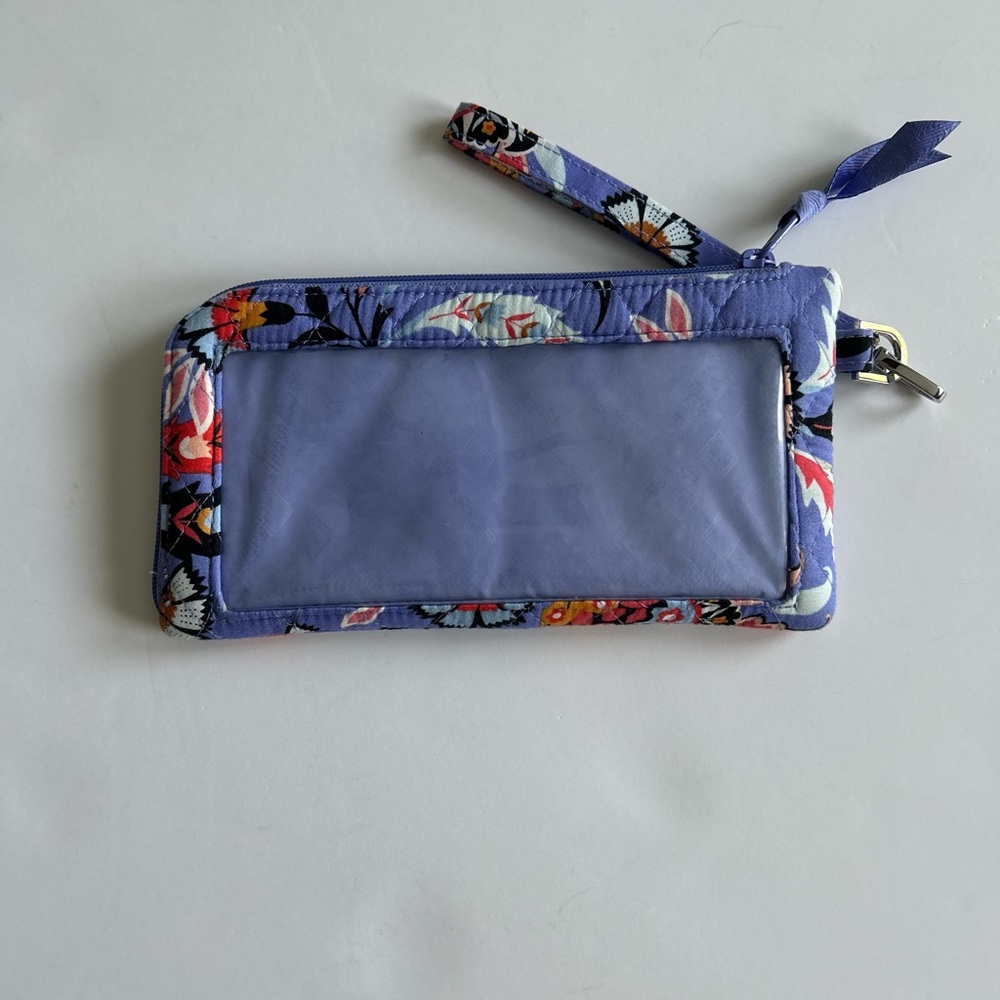 Vera Bradley Accordion wristlet - Picture 2 of 5
